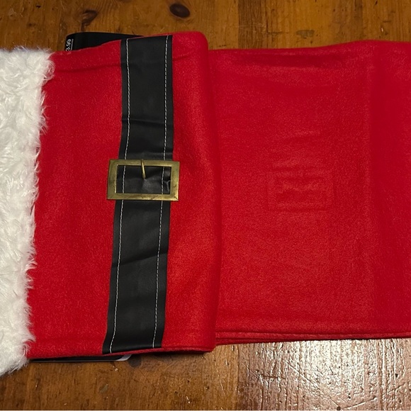 Table runner - Picture 1 of 4